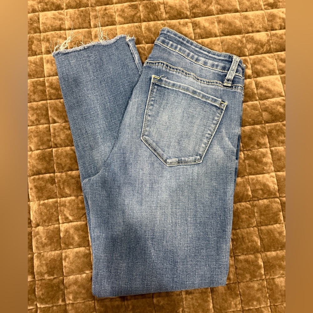 KanCan Medium Blue Ankle Jeans